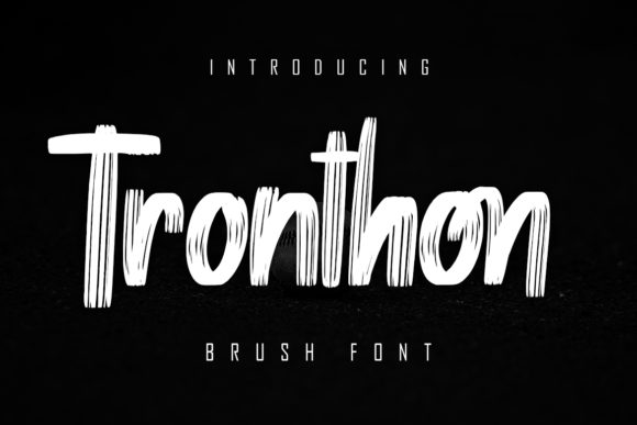 Tronthon Font: A Display Typeface for Personalized Campaign Design